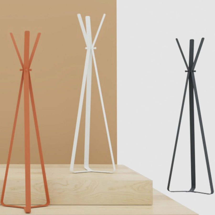 Cascando Bend Garderobe in drei Farben