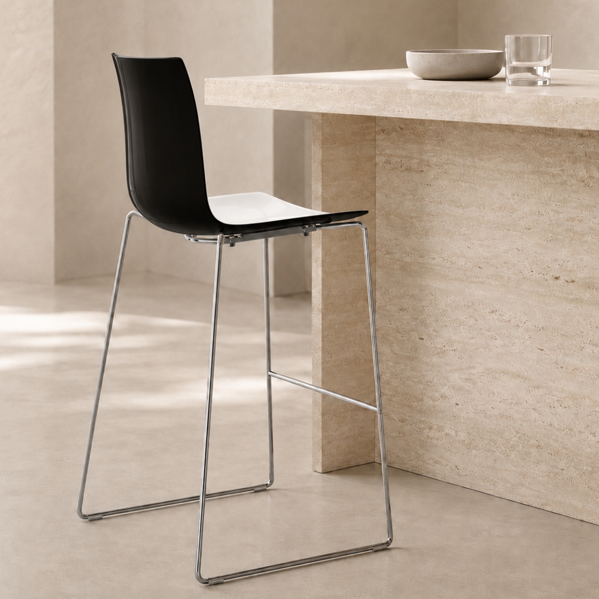 Arper CATIFA Barhocker  46 0471 zweifarbig schwarz