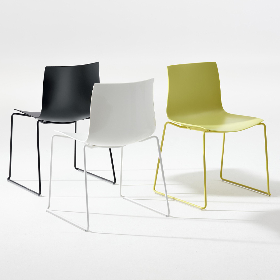 Arper Catifa 46 0278 schwarz, weiß und gelb