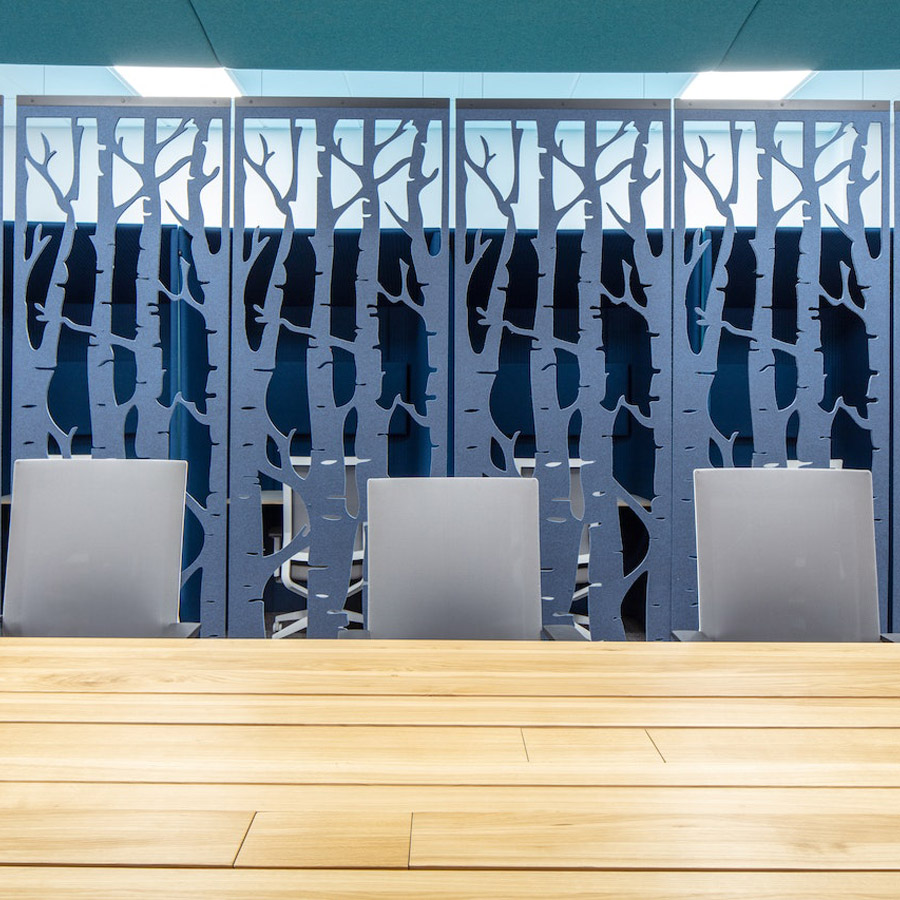 BuzziSpace BuzziFalls Birke | Raumteiler Wand Decke | Beispielbild