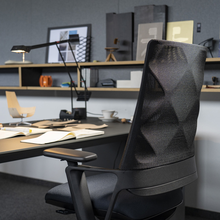 Klöber Connex2 Netzrücken Expressmodell schwarz - Sitzbezug grau 0415