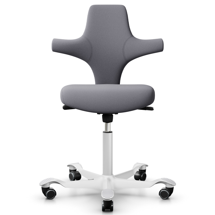 HAG CAPISCO 8126 Stoff Xtreme grau mit flachem Sitz - Gestell weiß - Frontansicht