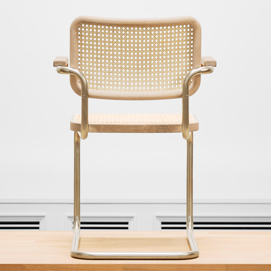 JS. THONET S 64 V NORDIC 04 | Eiche weiß pigmentiert | Beispielbild Rückansicht