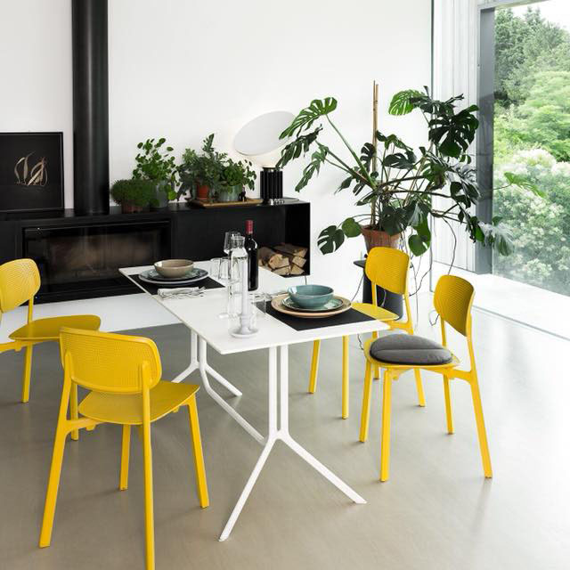 Kristalia COLANDER Chair Zinkgelb Beispielbild