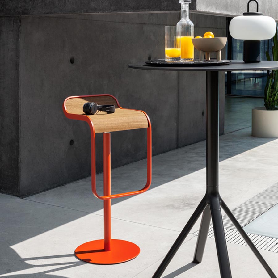 lapalma LEM ES81 Barhocker Outdoor | Fixe Höhe | Beispielbild