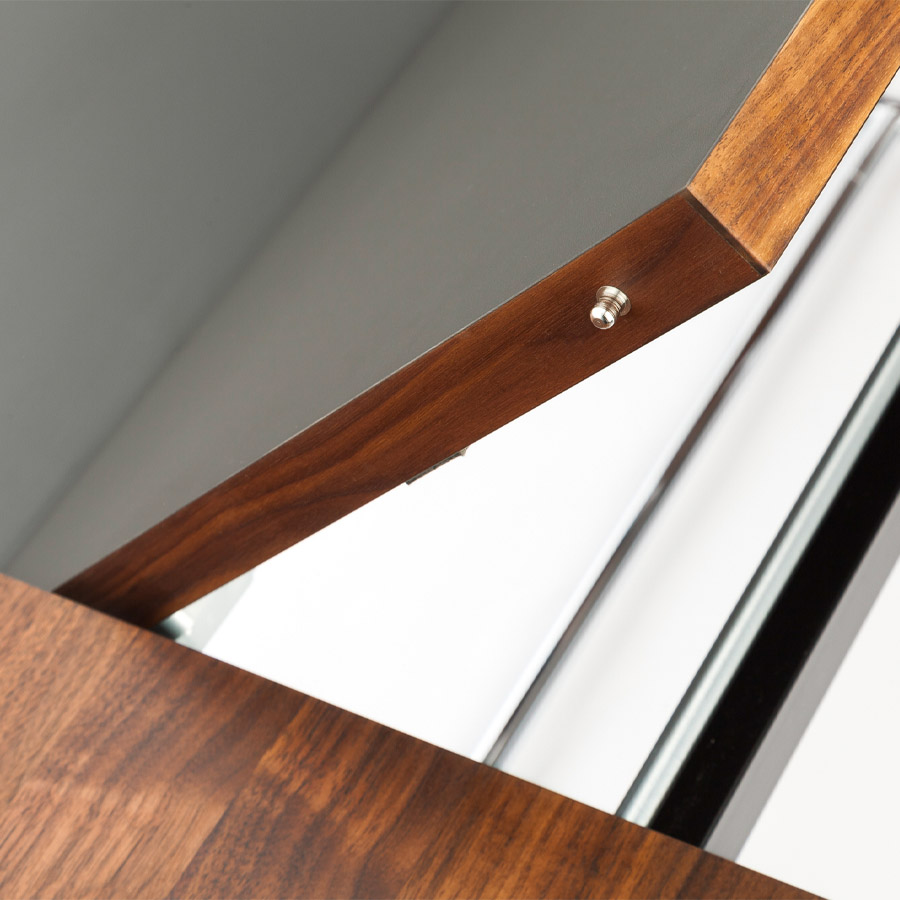 THONET Tisch 1072 - Beispielbild THONET Pure Materials Walnuss - Einlageplatte Schichtstoff chocolate