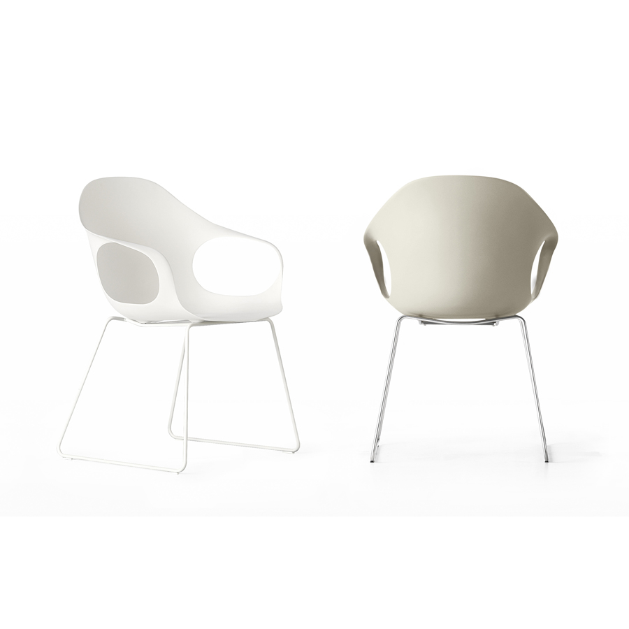 Kristalia Elephant mit Kufengestell