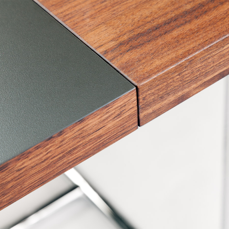 THONET Tisch 1072 - Beispielbild THONET Pure Materials Walnuss - Einlageplatte Schichtstoff chocolate