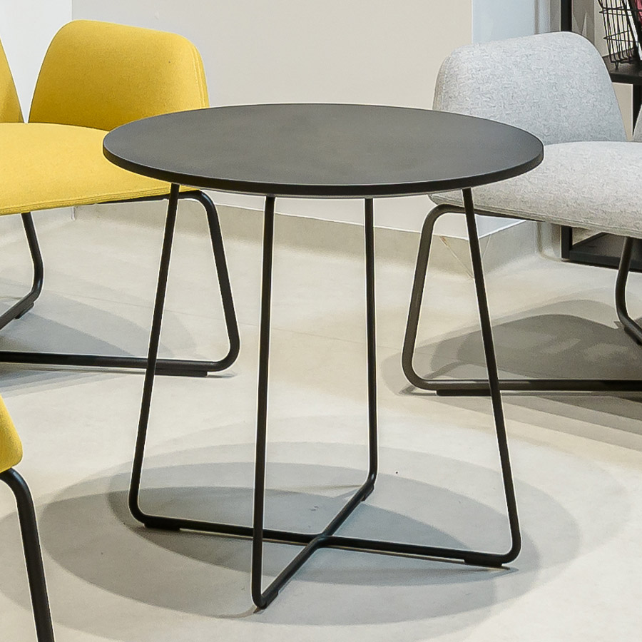 Noti Mishell Beistelltisch Höhe 55 Kufe - Tischplatte schwarz, Gestell schwarz