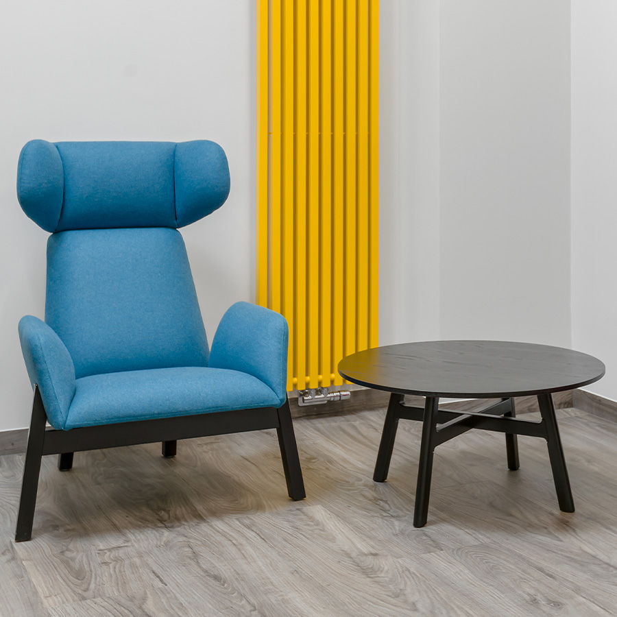 Noti Mishell Beistelltisch Holzgestell Höhe 40 cm in Eiche schwarz