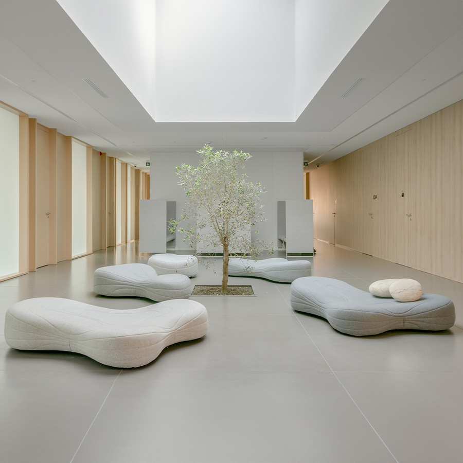 Noti Bouli Sofa 3-Sitzer mit Fußgleiter Beispielbild