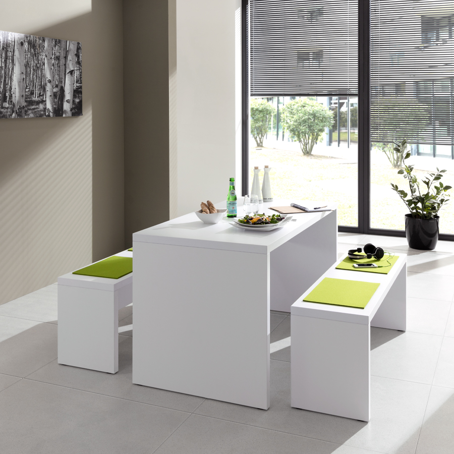 Wangentisch COSY 130 x 68 cm mit 2 Sitzbänken in Weiß - Beispielbild