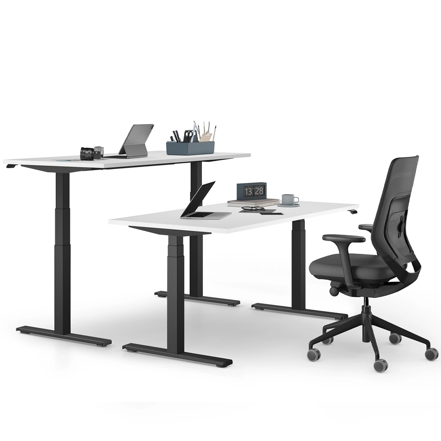 fm FOURACTION 131 Schreibtisch | Gestell schwarz | Platte weiß | Beispielbild