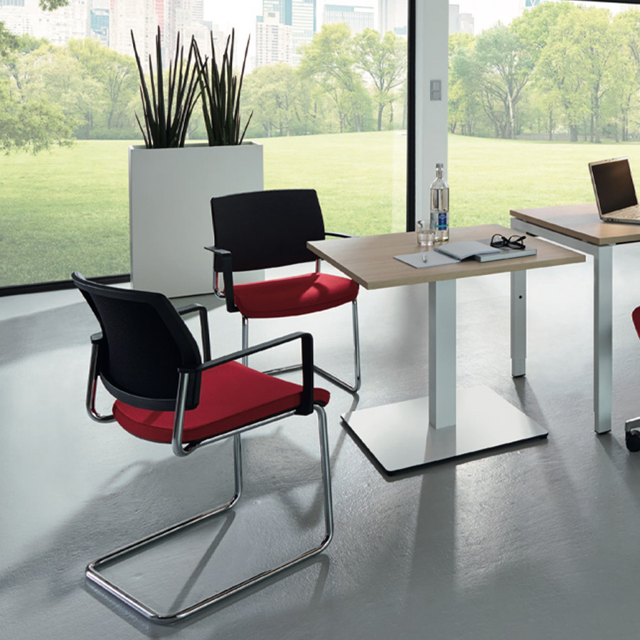 fm Fastline Freischwinger NetGo schwarz - seitliche Ansicht | Beispielbild