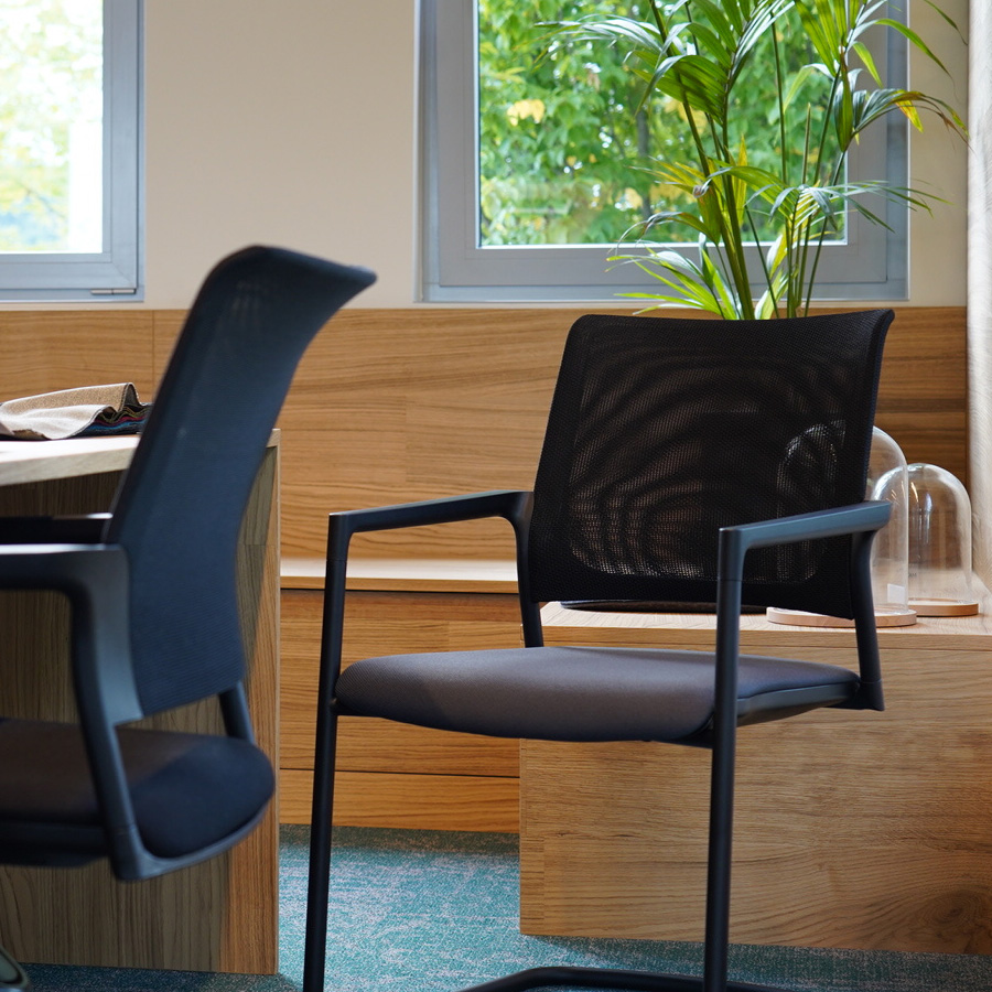 Klöber MERA 46 (mer46) Freischwinger komplett schwarz