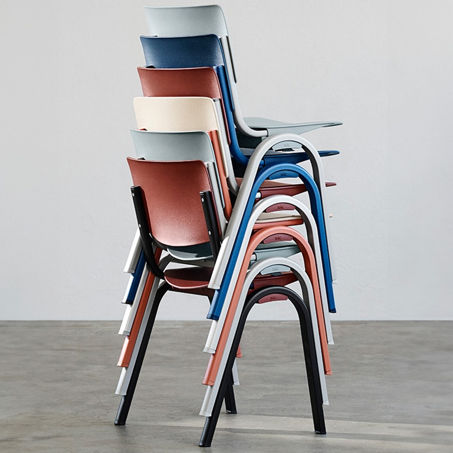 HAG Celi Kunststoffstuhl | Beispiel stapelbar