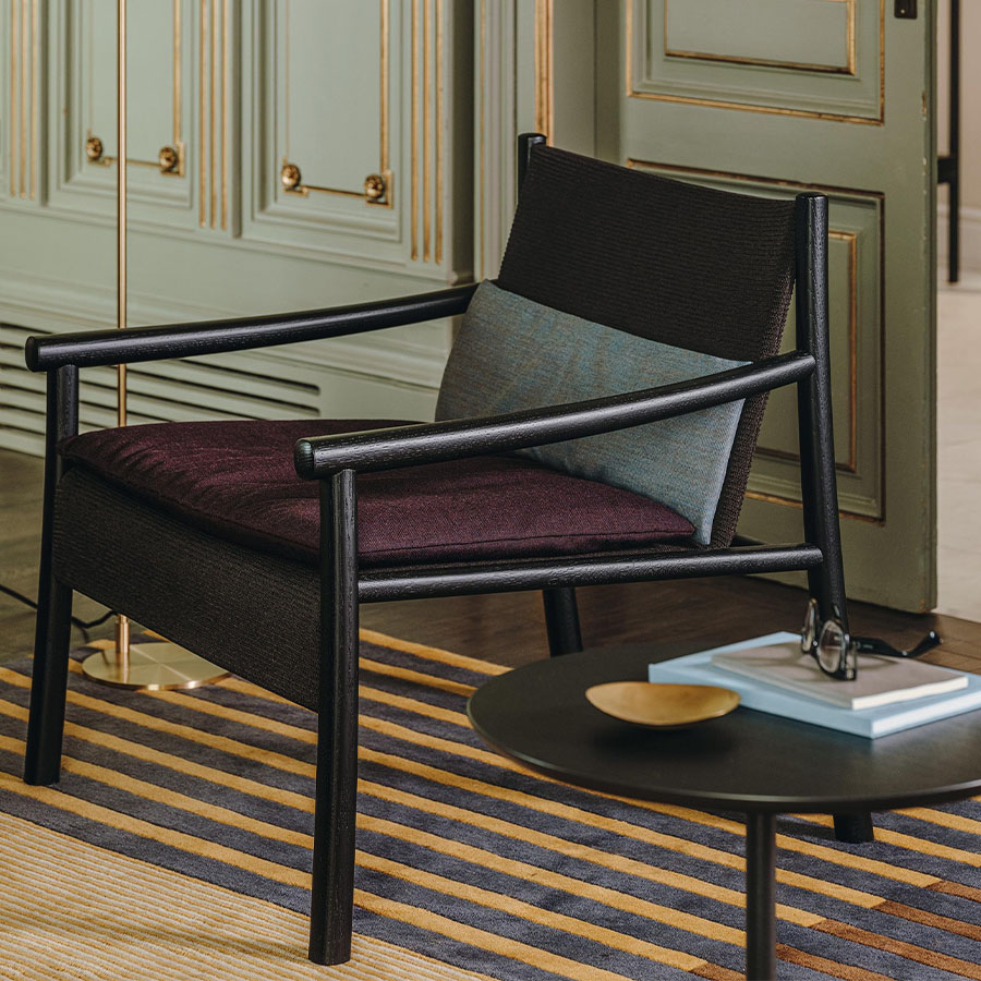 Arper Kata Lounge Sessel in Eiche schwarz