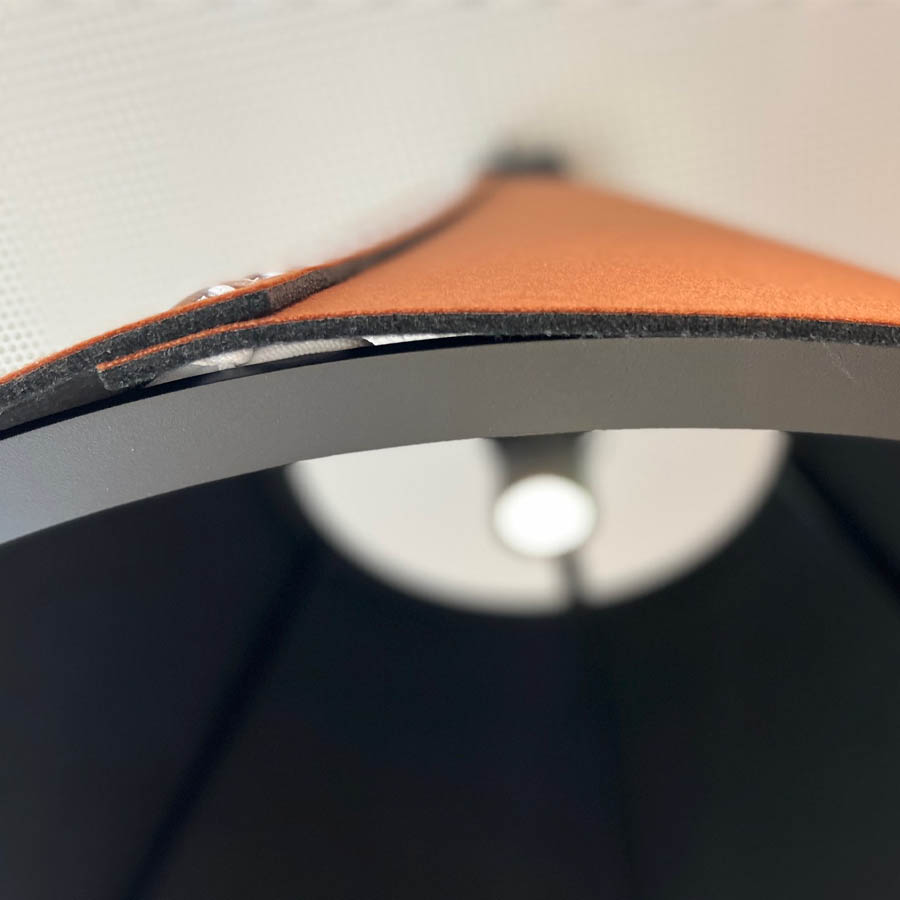 BuzziSpace BuzziShape - Größe L - Metallrahmen Nahaufnahme