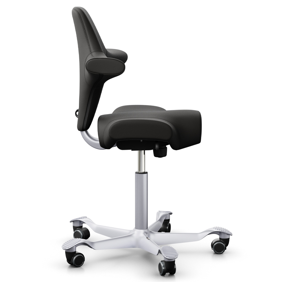 HAG Capisco 8106 Bezug Elmosoft schwarz - Gestell silber - 200mm Gasfeder - Seite