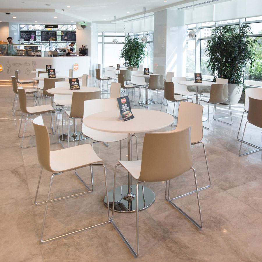 arper catifa 46 0278 zweifarbig Kufengestell | Schale elfenbein/weiß | Gestell chrom