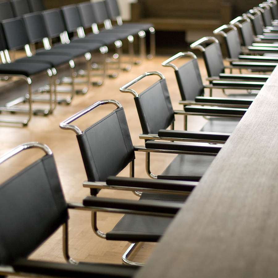 THONET Stahlrohr-Freischwinger S 33 - Beispielbild