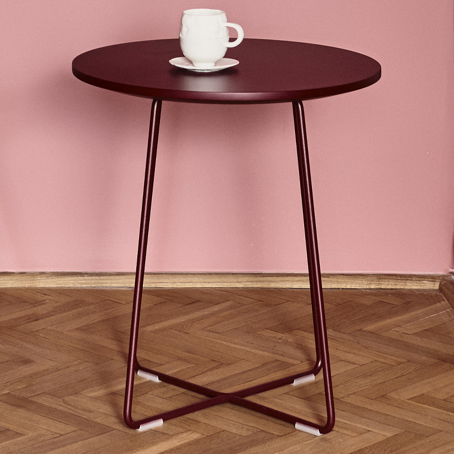 Noti Mishell Beistelltisch Höhe 55 Kufe - Tischplatte Burgund, Gestell Burgund