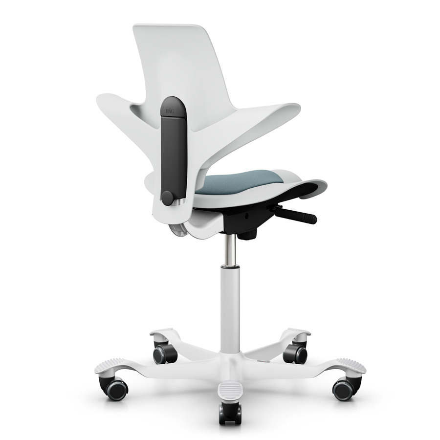 HAG Capisco PUls 8010 weiss mit Stoffeinsatz Select Glacier blue