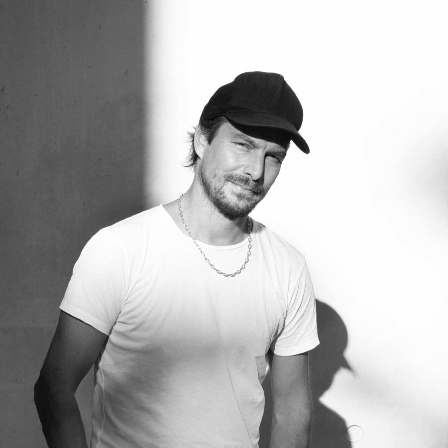 THONET 404 Holzstuhl-Serie - Designer Stefan Diez