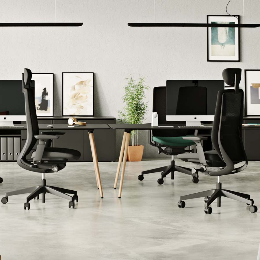 Profim AccisPro mit Netzrücken schwarz Beispielbild