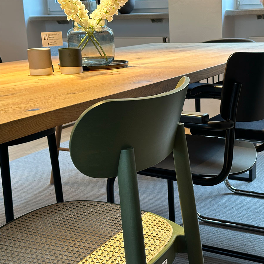 Trebord Classic Esstisch Gestell Standard U, RAL 9005 schwarz, Eiche