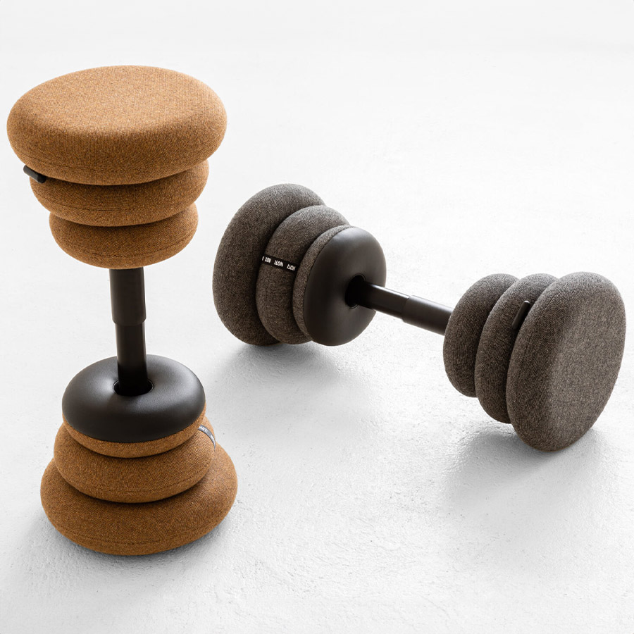 Noti Banffy Sitzhocker in verschiedenen Farben