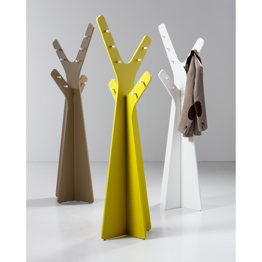 Cascando Tree Garderobe in 3 Farben