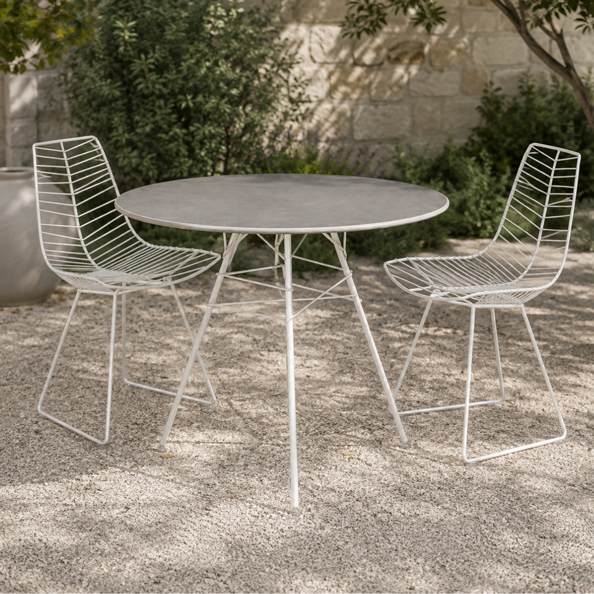 Arper Leaf Tisch - mit Stuhl Leaf 1819 Gestell weiss