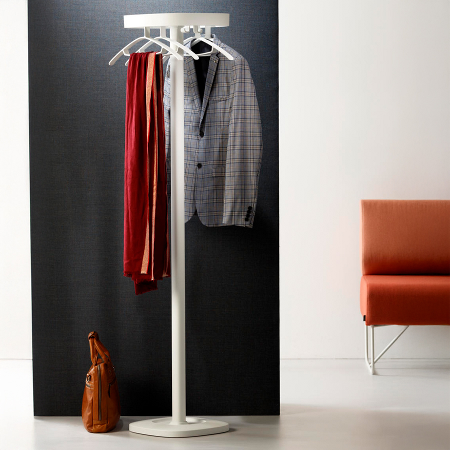 Cascando Plus Garderobenständer | Kleiderbügel | Farbe Weiß | Beispielbild