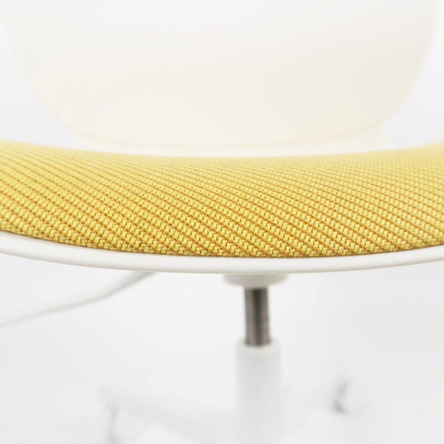 Haworth Maari | Schale plaster | Bezug Oceanic gelb