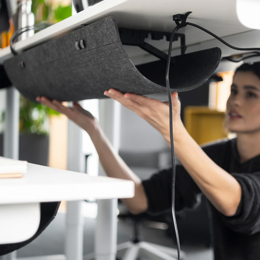 Yaasa Desk Expert Cable Management