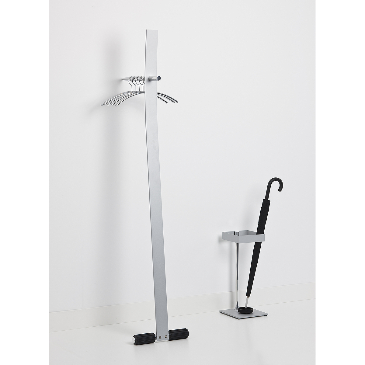 Standalone Garderobe