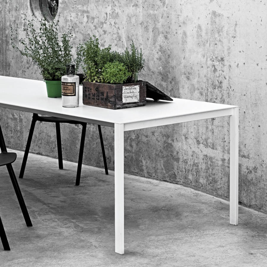 Kristalia Thin-K Aluminium Esstisch | Gartentisch | Weiß