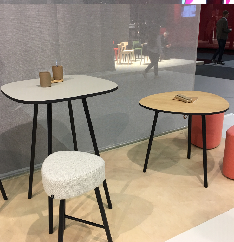 Pully Tisch Cascando