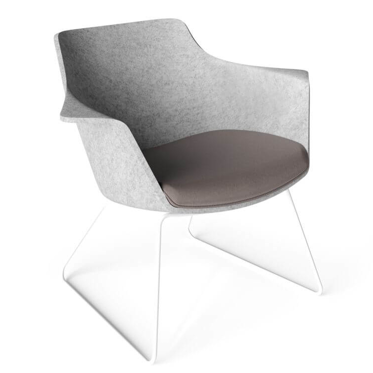 Klöber WOOOM (woo58) Sessel niedrig mit Kufengestell und Armlehnen