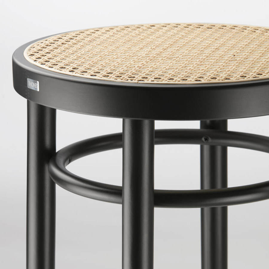 THONET 204 RH Barhocker | Sitz-Rohrgeflecht | Nahaufnahme