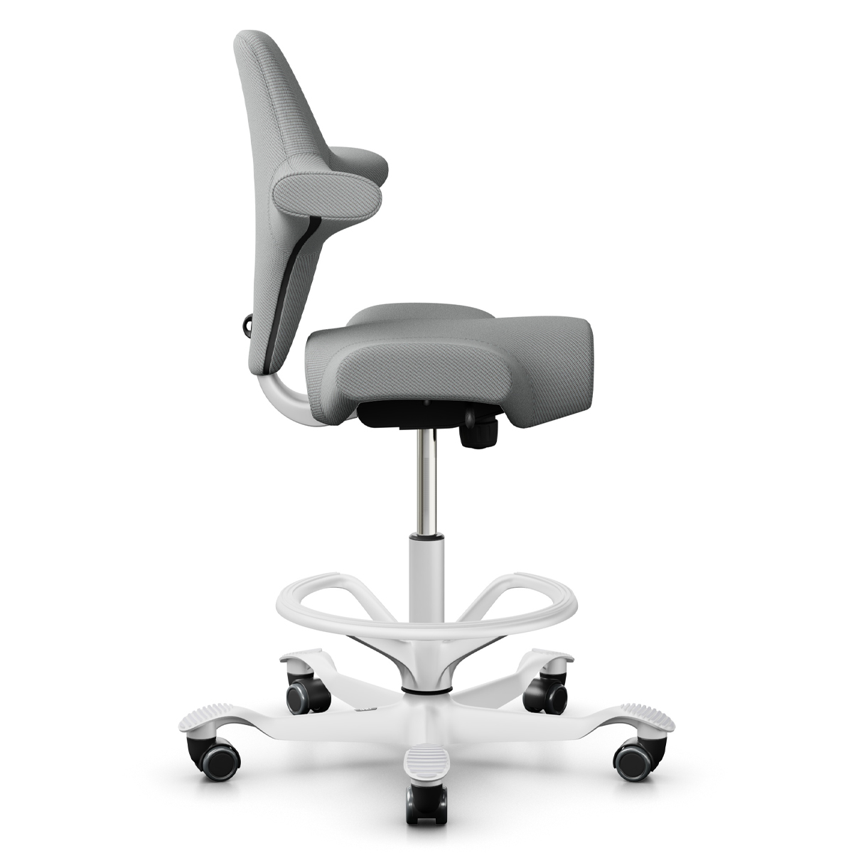 HAG Capisco 8106 Bezug Oceanic graubeige Gestell weiß mit Fußring Seite