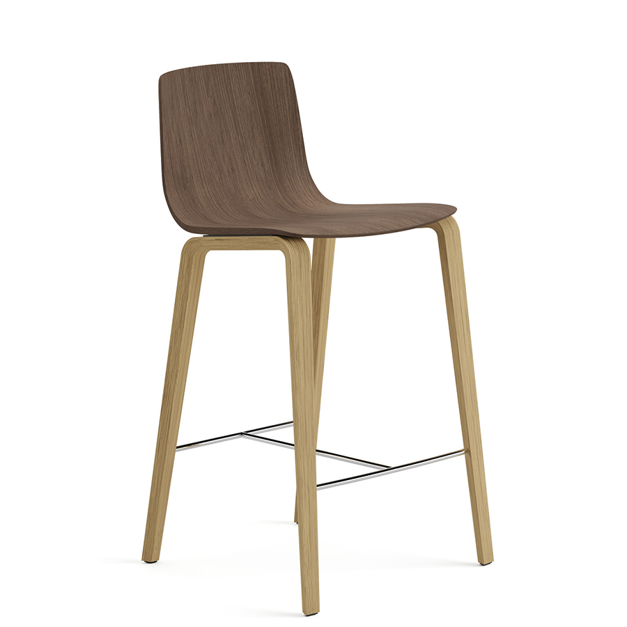 Arper Aava 02 Barhocker aus Holz Sitzschale Nussbaum und Gestell Eiche natur Sitzhöhe 66 cm