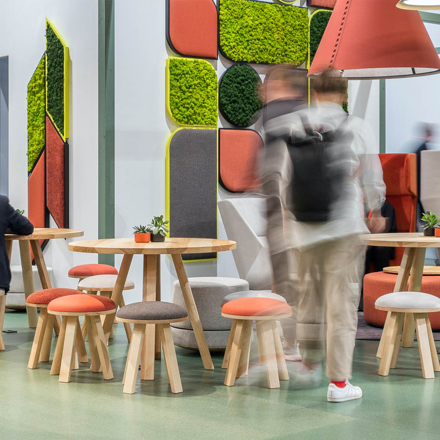 BuzziSpace BuzziMilk Sitzhocker | Beispielbild