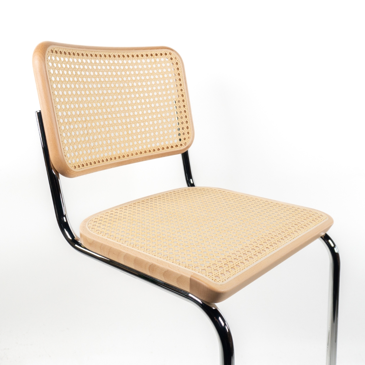 THONET S 32 VH Barhocker | Buche natur gebeizt | Rohrgeflecht-Sitz | Gestell verchromt