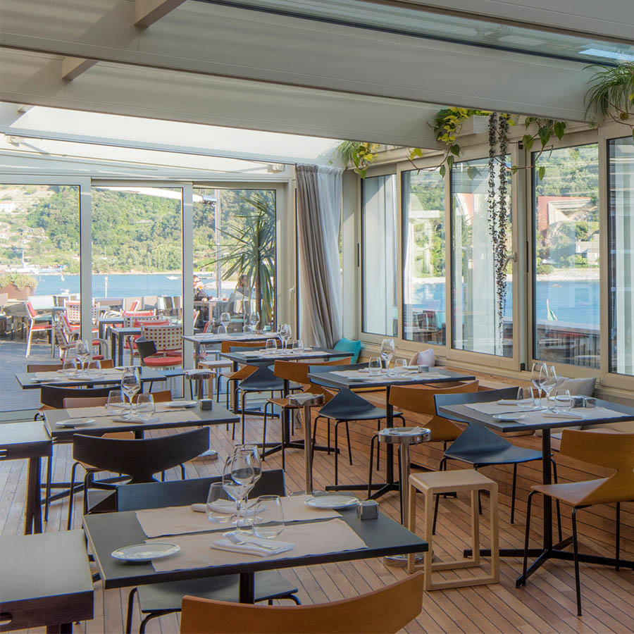 Arper SAYA 3701 Holz Vierbeiner - Gestell schwarz