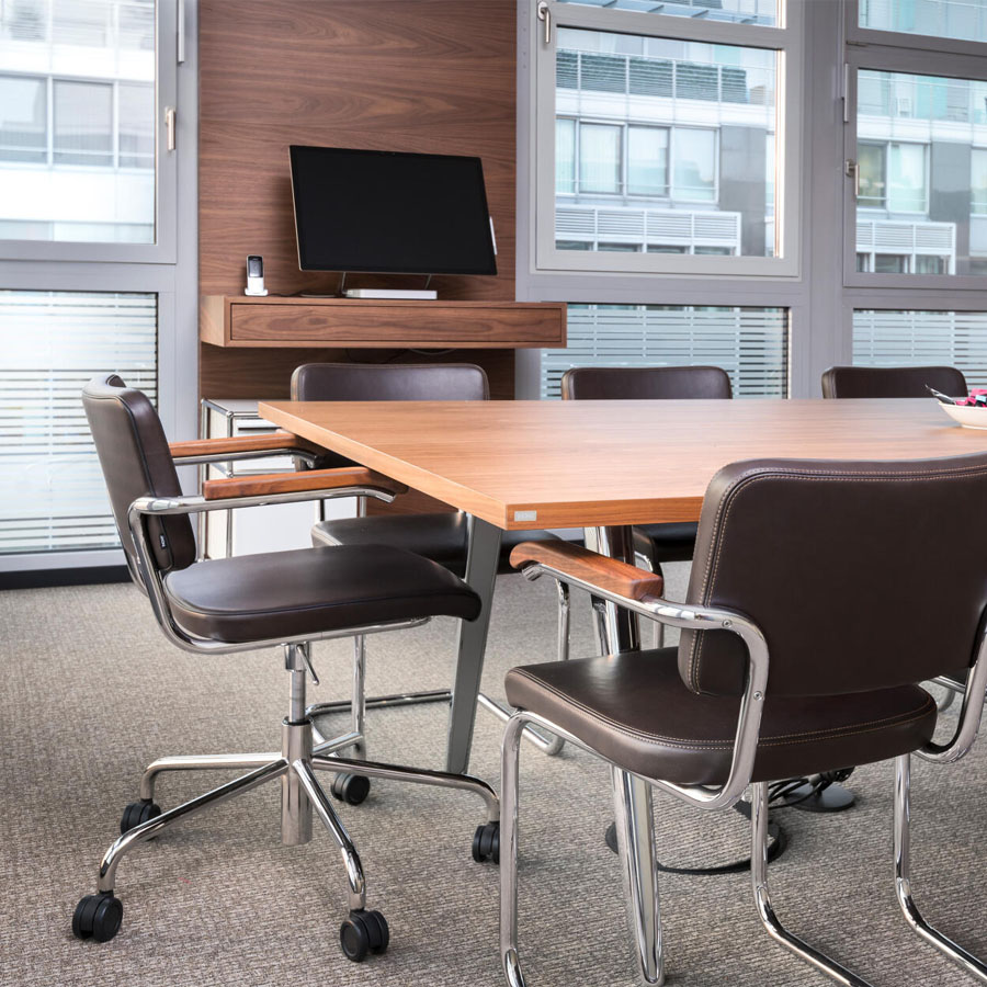 THONET 1500 Allrounder-Tisch - Beispielbild