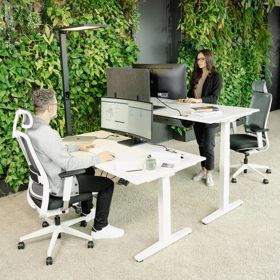 Yaasa Desk Expert Gestell weiß, Tischplatte Weiß