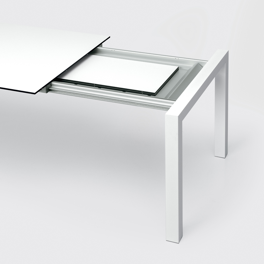 Kristalia Sushi Esstisch - Beispielbild