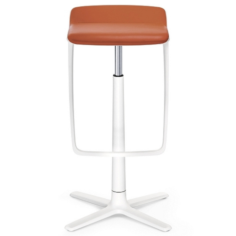 Interstuhl KINETICis5 710K Barhocker mit Fußraste Gestell weiß Sitz ockerbraun - Frontansicht